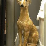 720 1719 Porslinshund
